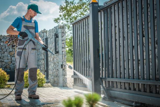 Best Deck and Patio Pressure Washing in Oakdale, MN